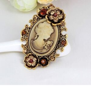 Vintage-inspired New Cameo Brooch Pin Goldtone with Floral Amber Accents